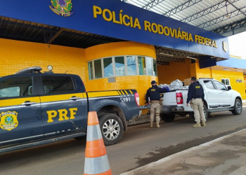 PRF apreende carga de contrabando avaliada em R$ 62 mil em Floriano